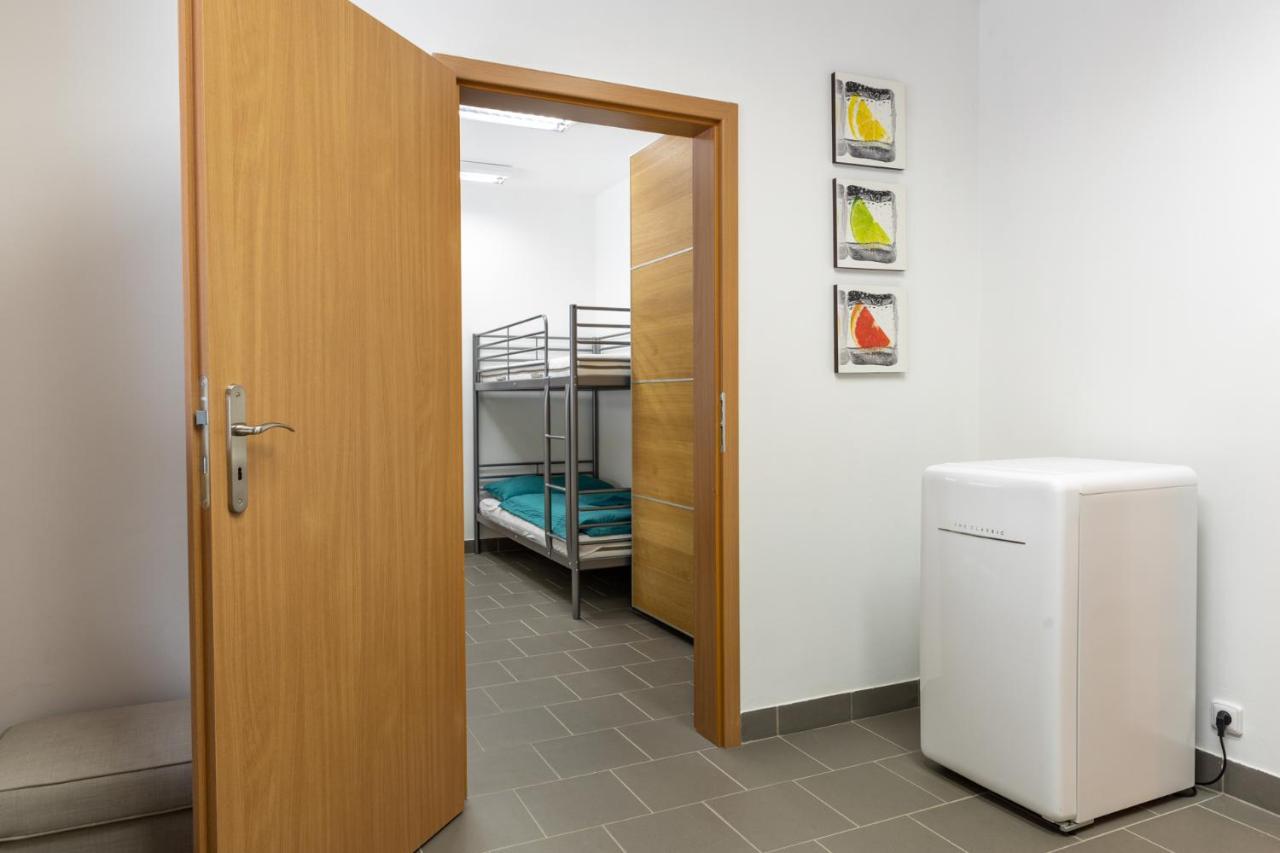 - Nove Otevreno Apartment Kraslice