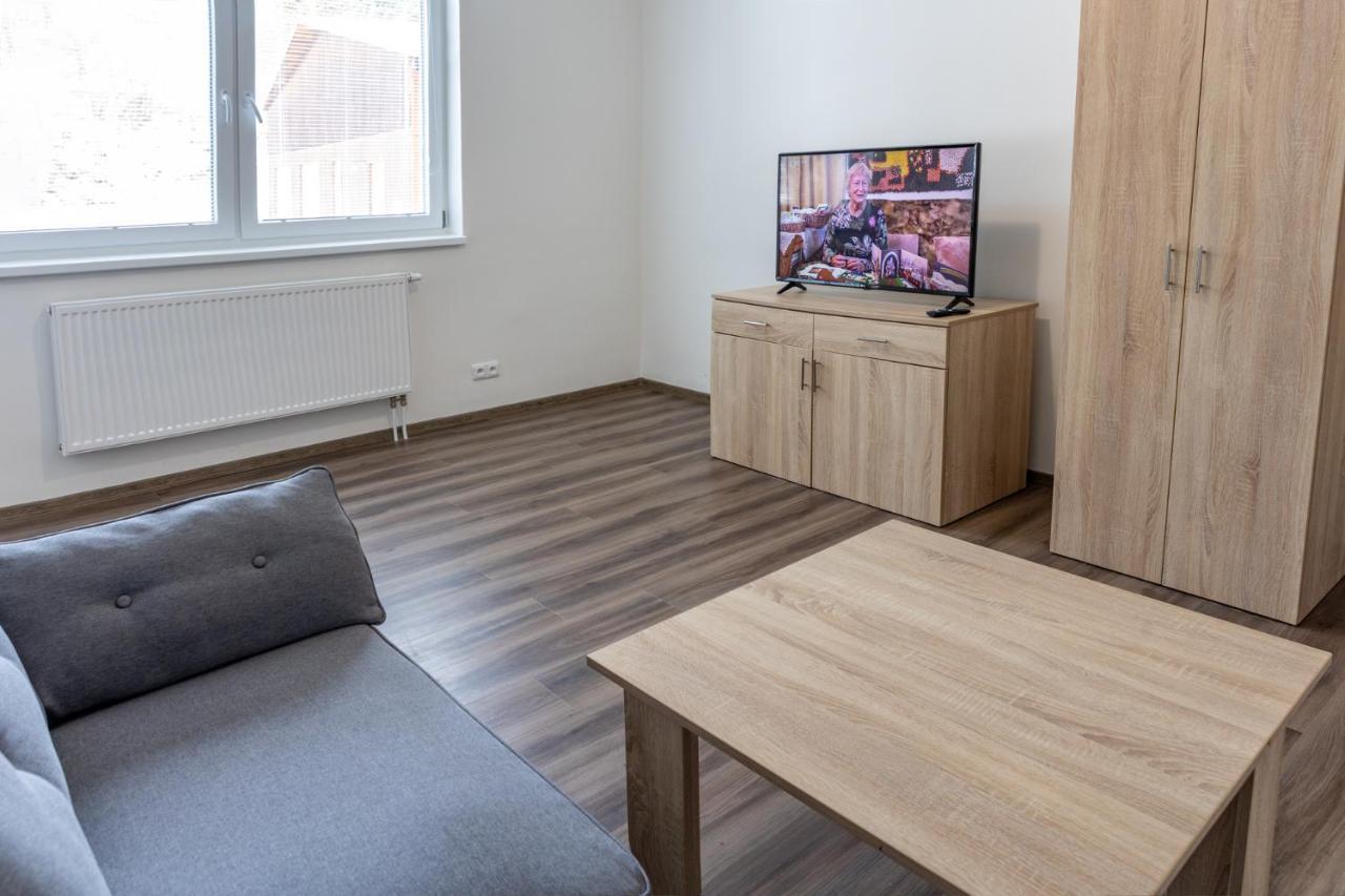 - Nove Otevreno Apartment